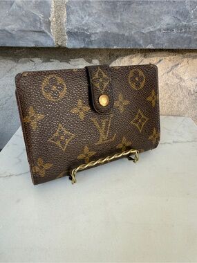Louis Vuitton Monogram Wallet Kiss Lock Coin Purse CA1011 Brown Authenticated